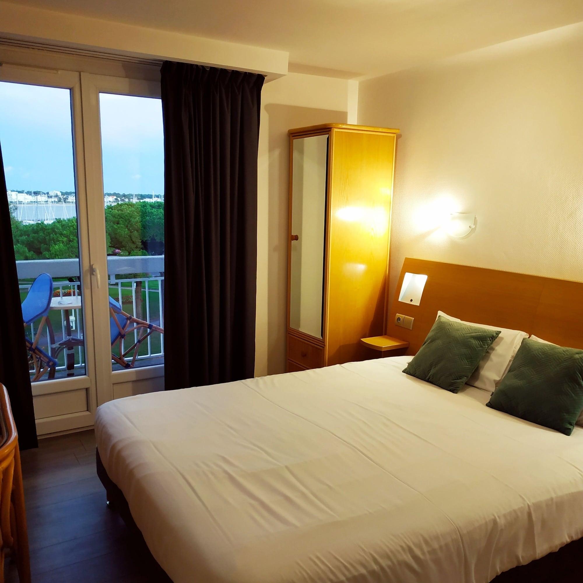 Brit Hotel Hermitage Royan Esterno foto