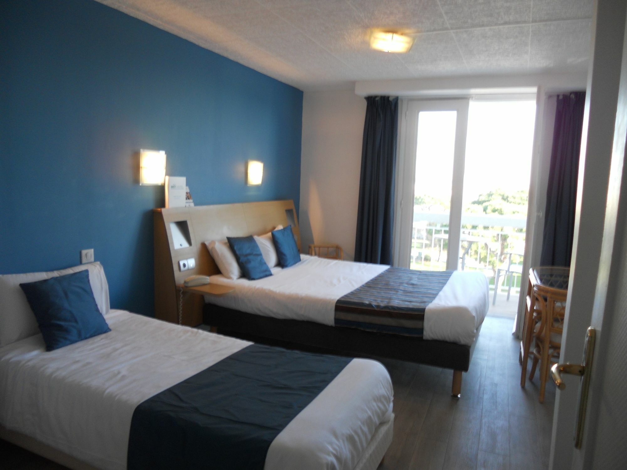 Brit Hotel Hermitage Royan Esterno foto